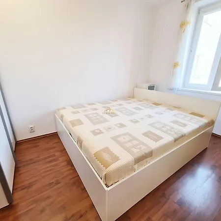 Cozy Lair Apartment Kosice